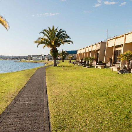 Oasis Beach Motel Taupo Eksteriør bilde