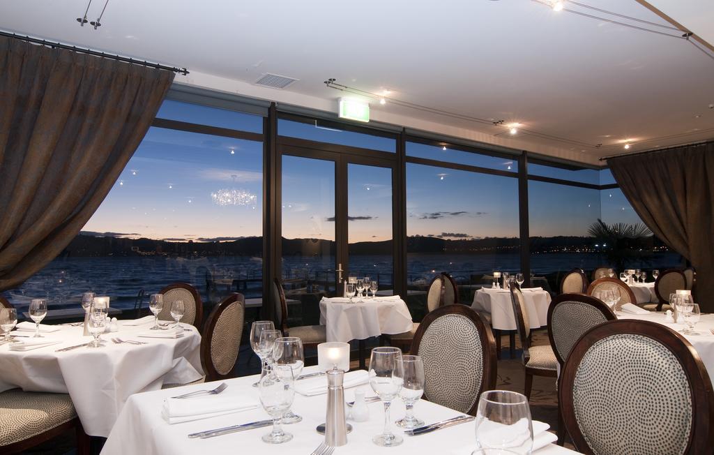 Oasis Beach Motel Taupo Eksteriør bilde